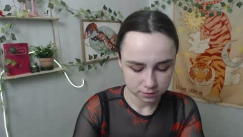 veryveryvery_shy online show from 23, 4, 2026