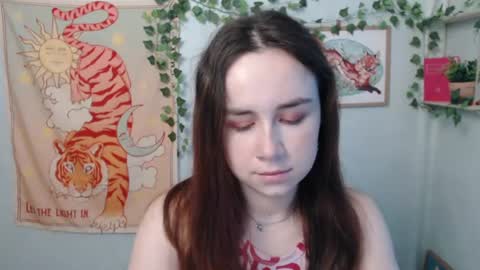 veryveryvery_shy online show from 27, 6, 2026