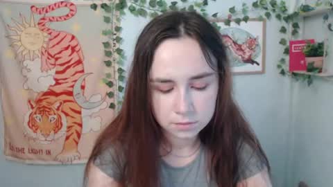 veryveryvery_shy online show from 21, 7, 2026
