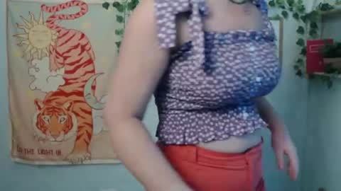 veryveryvery_shy online show from 6, 8, 2026