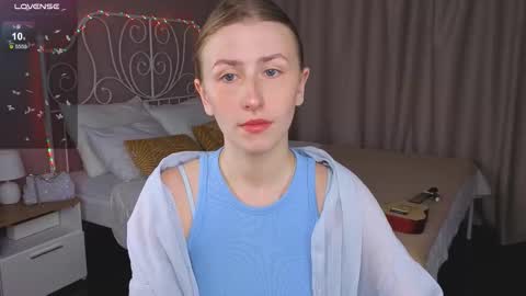 Snapshot of vespera_celeste chatting on 4, 10, 2025 Celeste online show from 4, 10, 2025