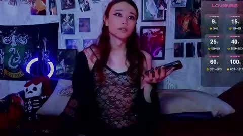 Snapshot of vetansenda chatting on 9, 8, 2026 Emiel online show from 9, 8, 2026