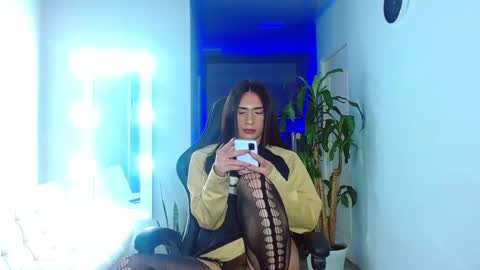 Snapshot of viannca__ chatting on 25, 2, 2025 Ariana  online show from 25, 2, 2025