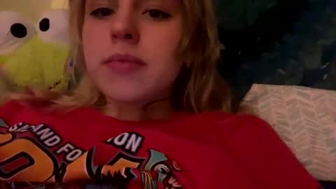 Snapshot of vibewild chatting on 6, 10, 2025 nova online show from 6, 10, 2025