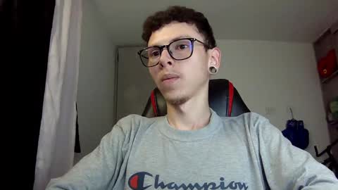 Snapshot of vicent_brais chatting on 3, 12, 2024 Vicent Brais online show from 3, 12, 2024