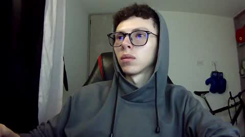 Snapshot of vicent_brais chatting on 7, 12, 2024 Vicent Brais online show from 7, 12, 2024