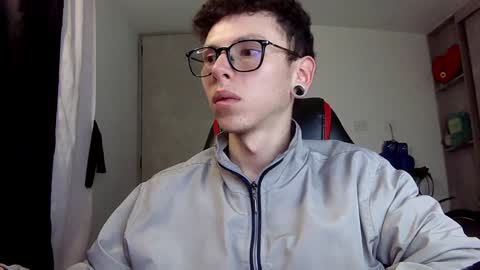 Snapshot of vicent_brais chatting on 14, 12, 2024 Vicent Brais online show from 14, 12, 2024