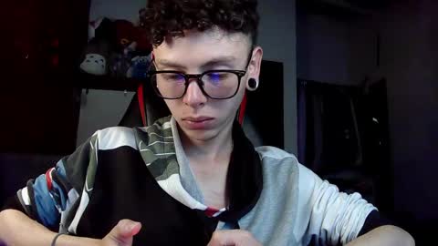 Snapshot of vicent_brais chatting on 18, 2, 2025 Vicent Brais online show from 18, 2, 2025