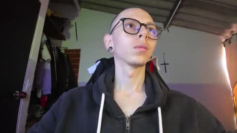 Snapshot of vicent_brais chatting on 7, 3, 2026 Vicent Brais online show from 7, 3, 2026