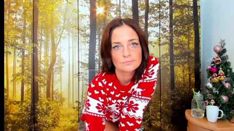 ViciousQueenu can call me Laura online show from 15, 12, 2025