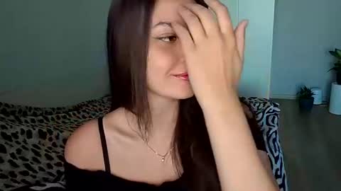 Lina online show from 17, 6, 2026