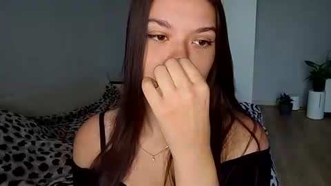 Lina online show from 19, 6, 2026