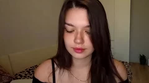 Lina online show from 25, 6, 2026