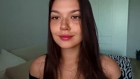 Lina online show from 26, 6, 2026
