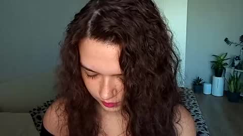 Lina online show from 30, 6, 2026
