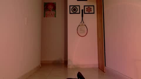 Vicky  online show from 21, 12, 2024