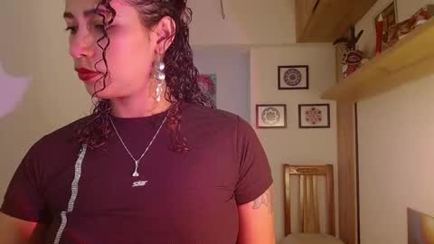 Vicky  online show from 8, 2, 2025