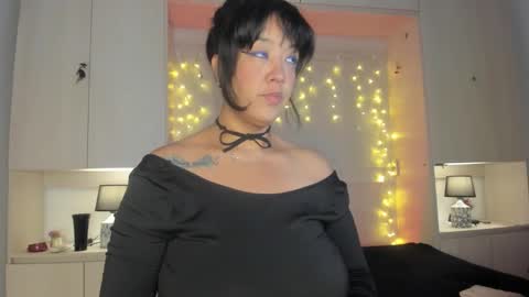 V I C K Y online show from 2, 2, 2026