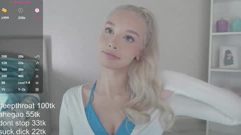 Snapshot of vickyfuckingdoll chatting on 19, 1, 2026 vickyfuckingdoll online show from 19, 1, 2026