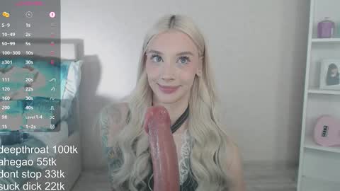Snapshot of vickyfuckingdoll chatting on 9, 3, 2026 vickyfuckingdoll online show from 9, 3, 2026