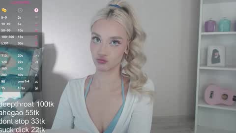 Snapshot of vickyfuckingdoll chatting on 13, 3, 2026 vickyfuckingdoll online show from 13, 3, 2026