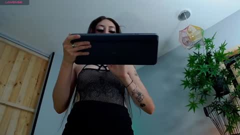 Victoria   online show from 14, 1, 2025