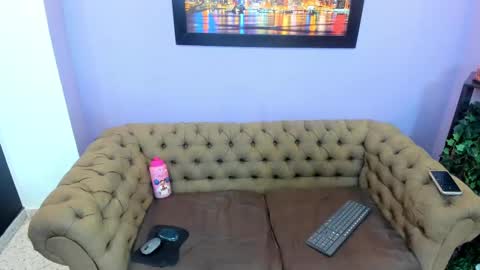 Snapshot of vickyjohnson1 chatting on 4, 10, 2025 Vicky online show from 4, 10, 2025