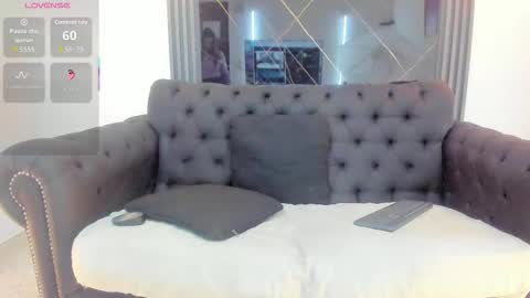 Snapshot of vickyjohnson1 chatting on 11, 1, 2026 Vicky online show from 11, 1, 2026