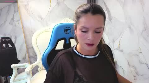 Victoria Arenas online show from 22, 10, 2025