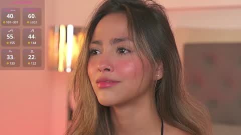 Snapshot of victoria__rossi chatting on 14, 1, 2025 online show from 14, 1, 2025