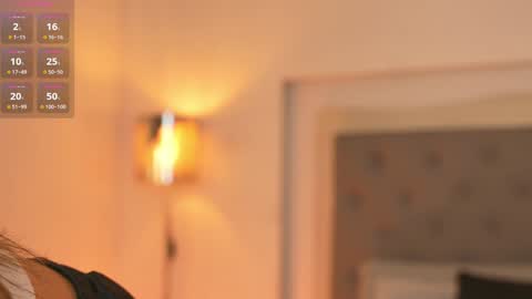 Snapshot of victoria__rossi chatting on 7, 2, 2025 online show from 7, 2, 2025