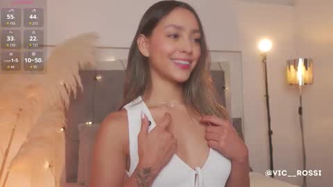 Snapshot of victoria__rossi chatting on 11, 10, 2025 online show from 11, 10, 2025