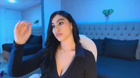 Snapshot of victoria_ellington chatting on 17, 6, 2026 online show from 17, 6, 2026