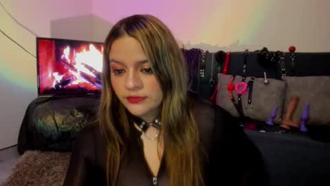 victoria_floyd1 online show from 28, 9, 2025