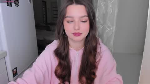       online show from 14, 2, 2025