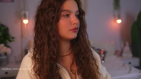       online show from 18, 9, 2025