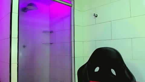 Victoria online show from 5, 11, 2025