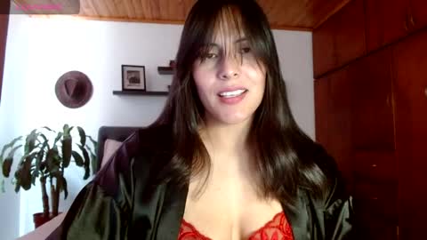 VICTORIA MARTELO online show from 13, 5, 2026