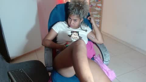 VICKY online show from 12, 12, 2024