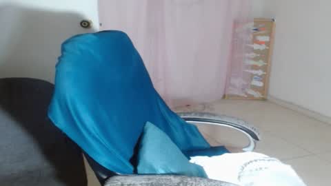 VICKY online show from 26, 1, 2025