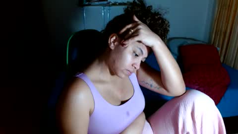 Snapshot of victoria_miler chatting on 18, 7, 2026 VICKY online show from 18, 7, 2026