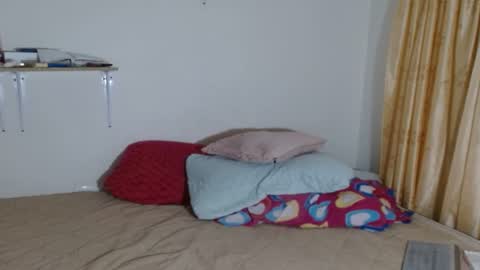 Snapshot of victoria_miler chatting on 30, 7, 2026 VICKY online show from 30, 7, 2026
