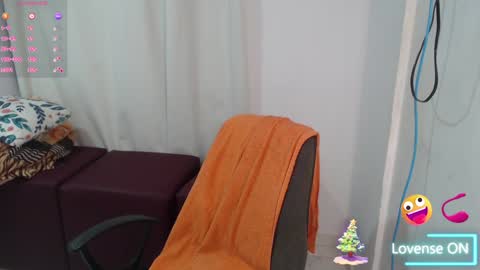 Snapshot of victoria_milf06 chatting on 30, 12, 2024 victoria online show from 30, 12, 2024