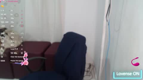 Snapshot of victoria_milf06 chatting on 24, 1, 2025 victoria online show from 24, 1, 2025