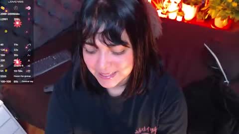 Snapshot of victoria_monteroo chatting on 19, 7, 2026 Call me Vic online show from 19, 7, 2026