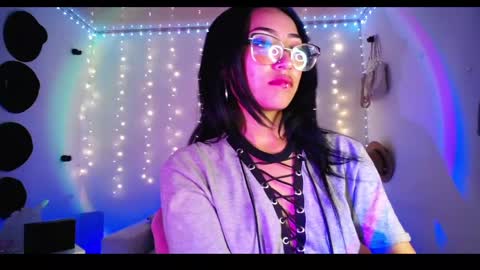 Victoria  online show from 9, 3, 2025