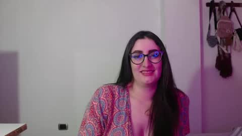 Victoria online show from 25, 2, 2026