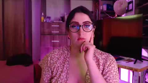 Victoria online show from 8, 5, 2026