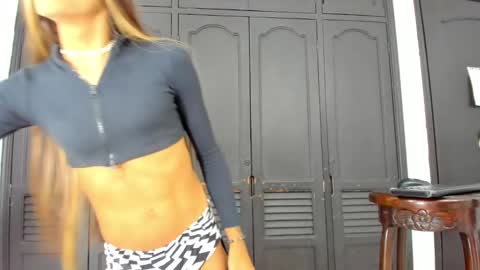 victoria_sweets_ online show from 19, 1, 2025