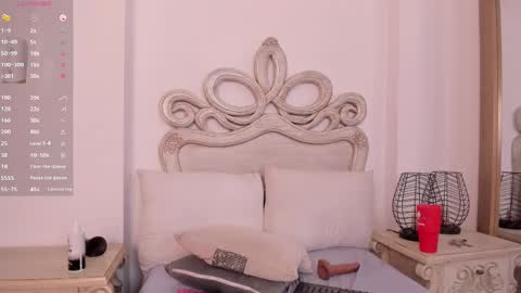 Snapshot of victoria_vallejo chatting on 1, 3, 2025 victoria online show from 1, 3, 2025